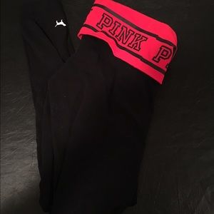 Victoria Secret Pink Leggings, Size small.