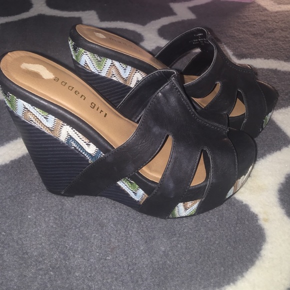 Madden Girl Shoes Madden Girl Wedges Size 6 Poshmark