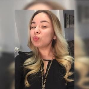 Meet your Posher, Kassandra