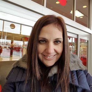 Meet your Posher, Lori