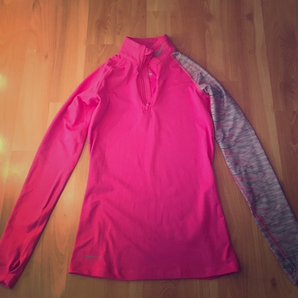 Nike Pro Combat Pullover