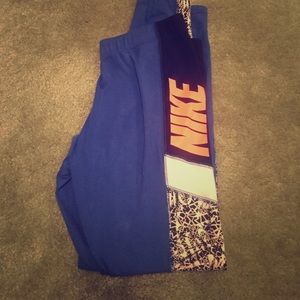 Nike leggings