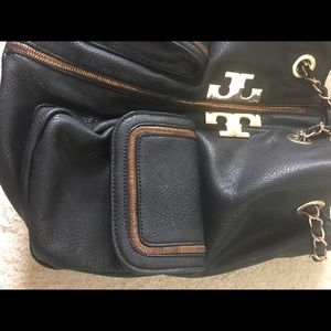 Tory burch purse