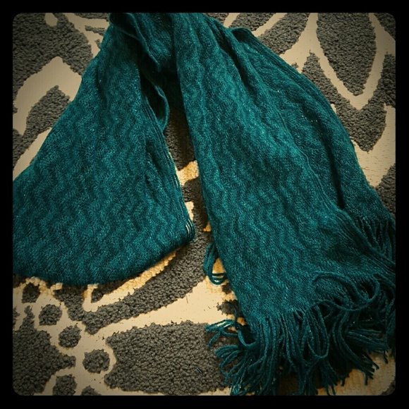 Chevron teal scarf.