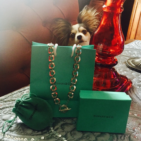 Meet your Posher, Jannette - Picture 2 of 5