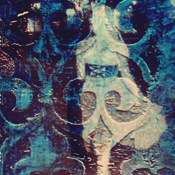 Meet your Posher, Jannette - Picture 3 of 5