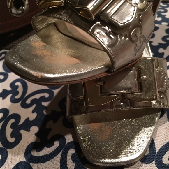 Gucci Gold metallic sandals - Picture 4 of 4