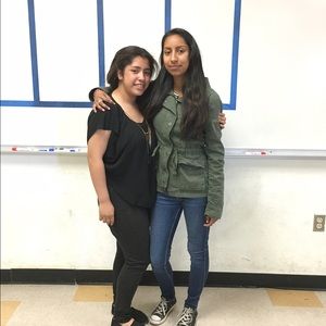 Meet your Posher, Leslie