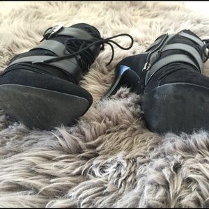 Zara Shoes - Zara black booties with heel Zara Shoes - Zara black booties with heel