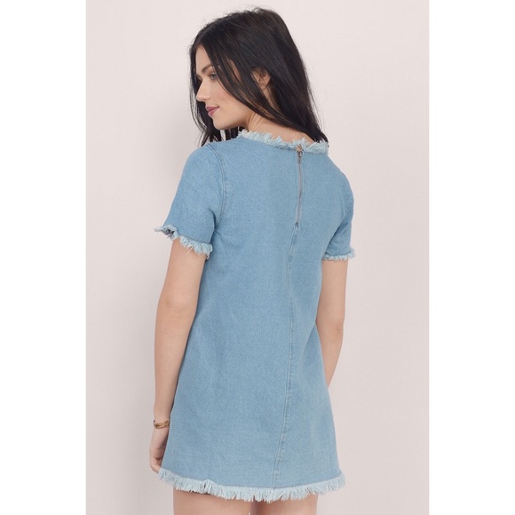 ❌TRADED❌ Frayed Denim Top - Picture 2 of 4