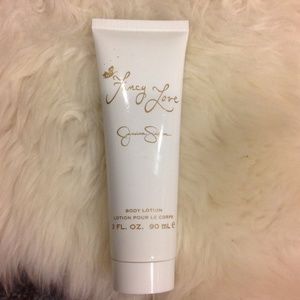 Jessica Simpson Fancy Love Lotion