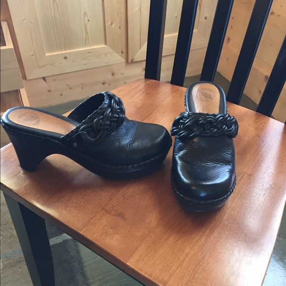 Nurture clogs