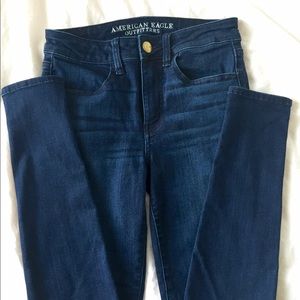 American Eagle High-Rise Jegging