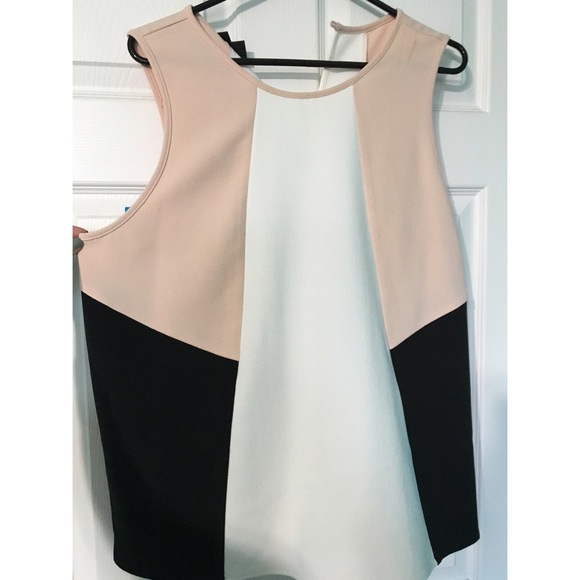 Business casual top