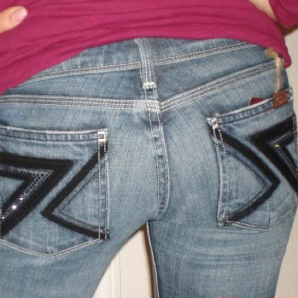 Seven For All Mankind Flynts size 24
