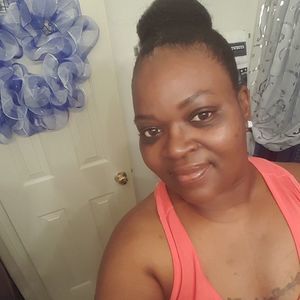 Meet your Posher, Brenda bj