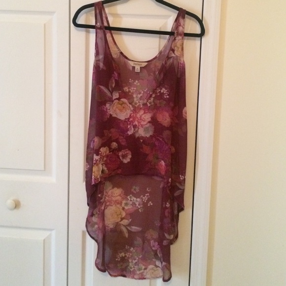 Floral high-Lo top