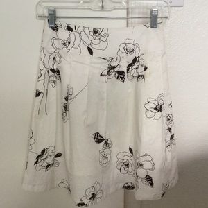 Attraction skirt 100% cotton