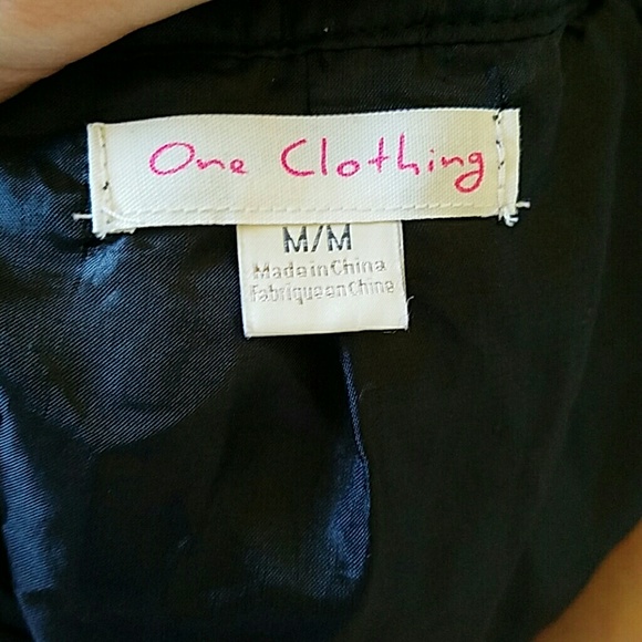 Black Lace Peplum Skirt - Picture 3 of 3