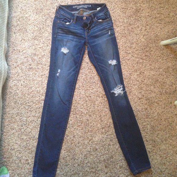 American eagle dark wash, distressed jeans size 0