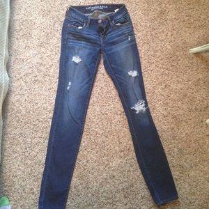 American eagle dark wash, distressed jeans size 0