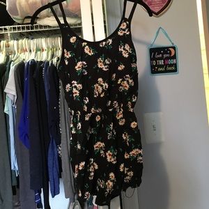 XS floral romper