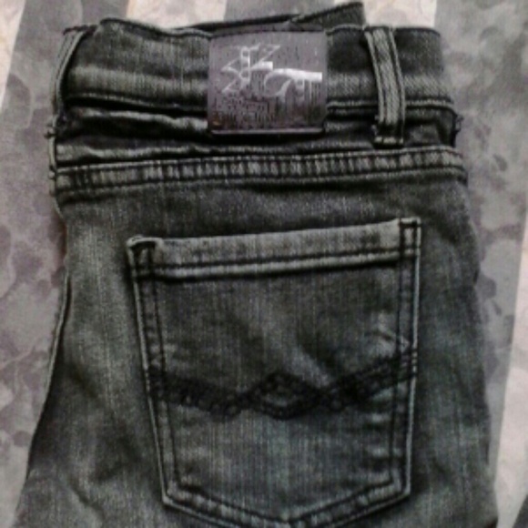 Epic Threads boys jeans - Picture 2 of 4