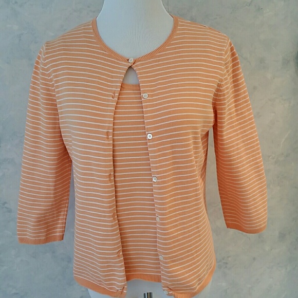 LIKENEW RALPHN LAUREN SWEATER SET