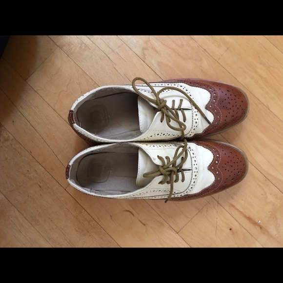 Wanted two-tone leather oxfords