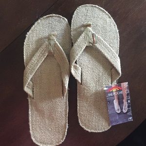 Rainbow Poche women's size 11 burlap flip flop!