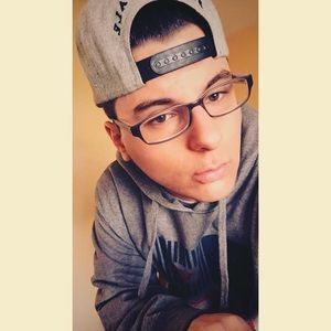 Meet your Posher, Daniel