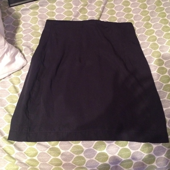 Brandy Melville mini skirt