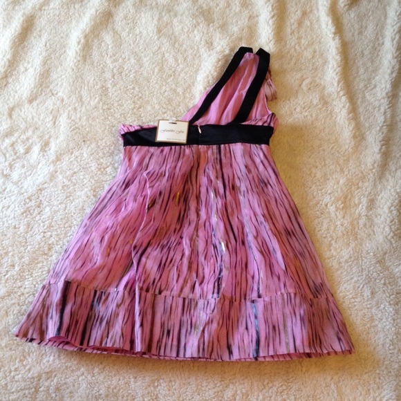 It's pink🔥flash sale 🌟 - Picture 2 of 4