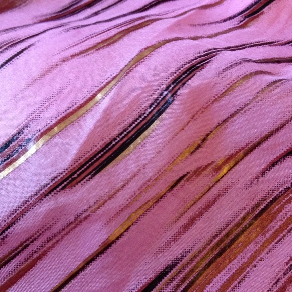 It's pink🔥flash sale 🌟 - Picture 3 of 4