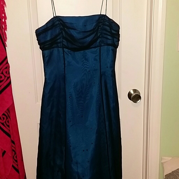 Blue prom dress