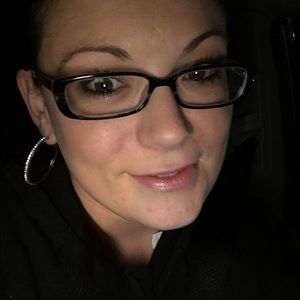 Meet your Posher, Shawna