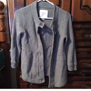 American Eagle Sweater: Gray.