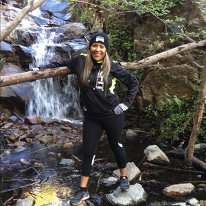 Meet your Posher, Veronica