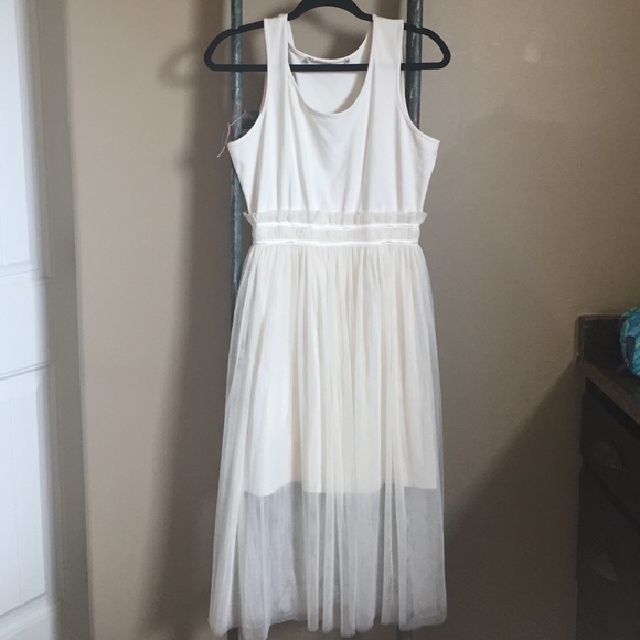 White midi dress