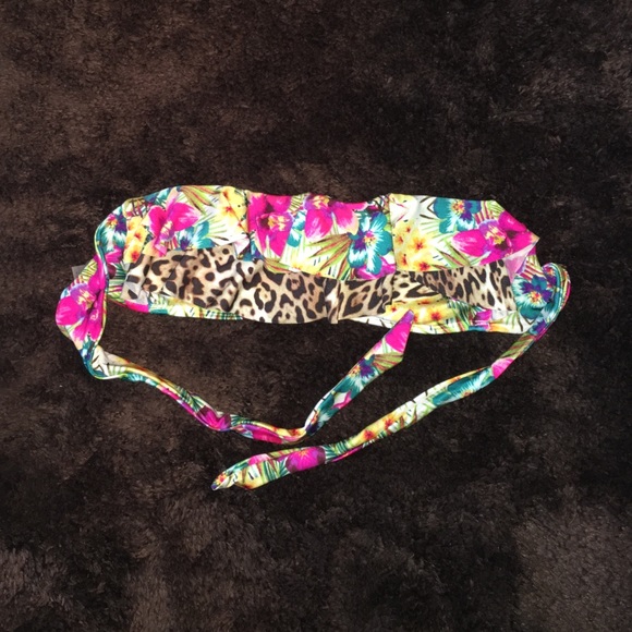 Victoria's Secret bathing suit top