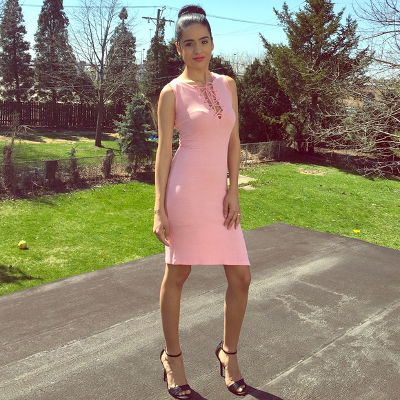 Pink lace up dress - Picture 2 of 2