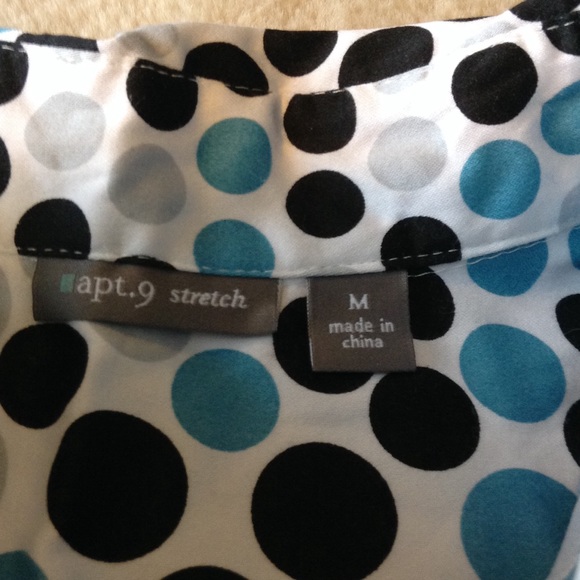 Apt. 9 Blouse - Picture 3 of 4