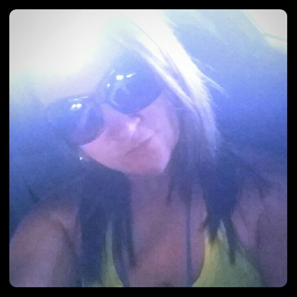 Meet your Posher, Miranda