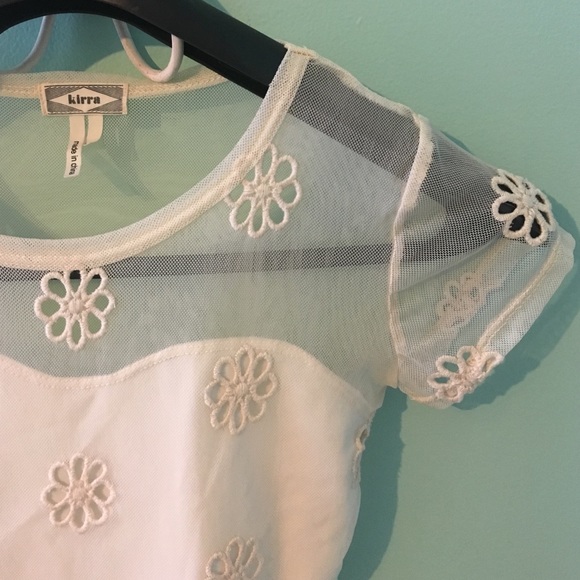 Mesh Crop top - Picture 2 of 3