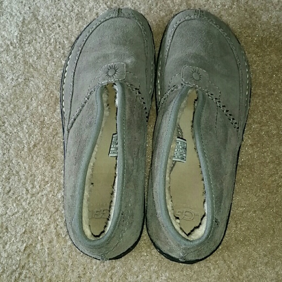 UGG