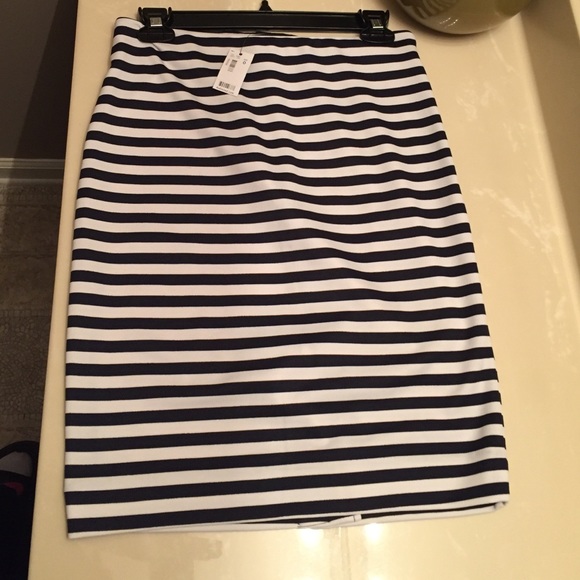 NWT Limited Brand Skirt Navy Blue/White Sz 0