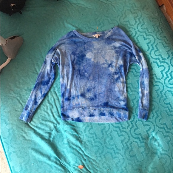 Comfy long sleeve casual shirt