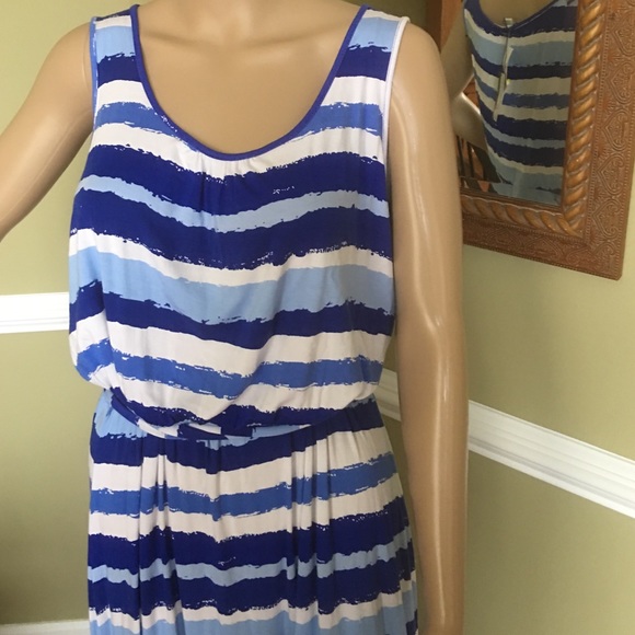 Vineyard vines so comfy🐳 😀🐳 - Picture 2 of 4