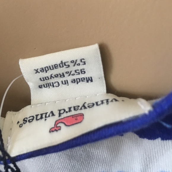 Vineyard vines so comfy🐳 😀🐳 - Picture 3 of 4