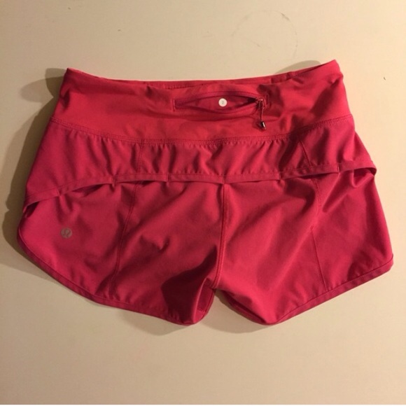 💌 SOLD! Lululemon Speed Short - Picture 2 of 3